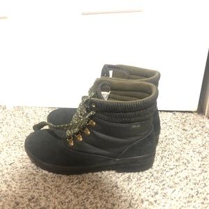 Keds-Camp Boot III Suede